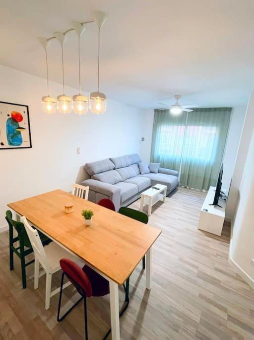 Modern Apartment In Malaga - Rosas エクステリア 写真